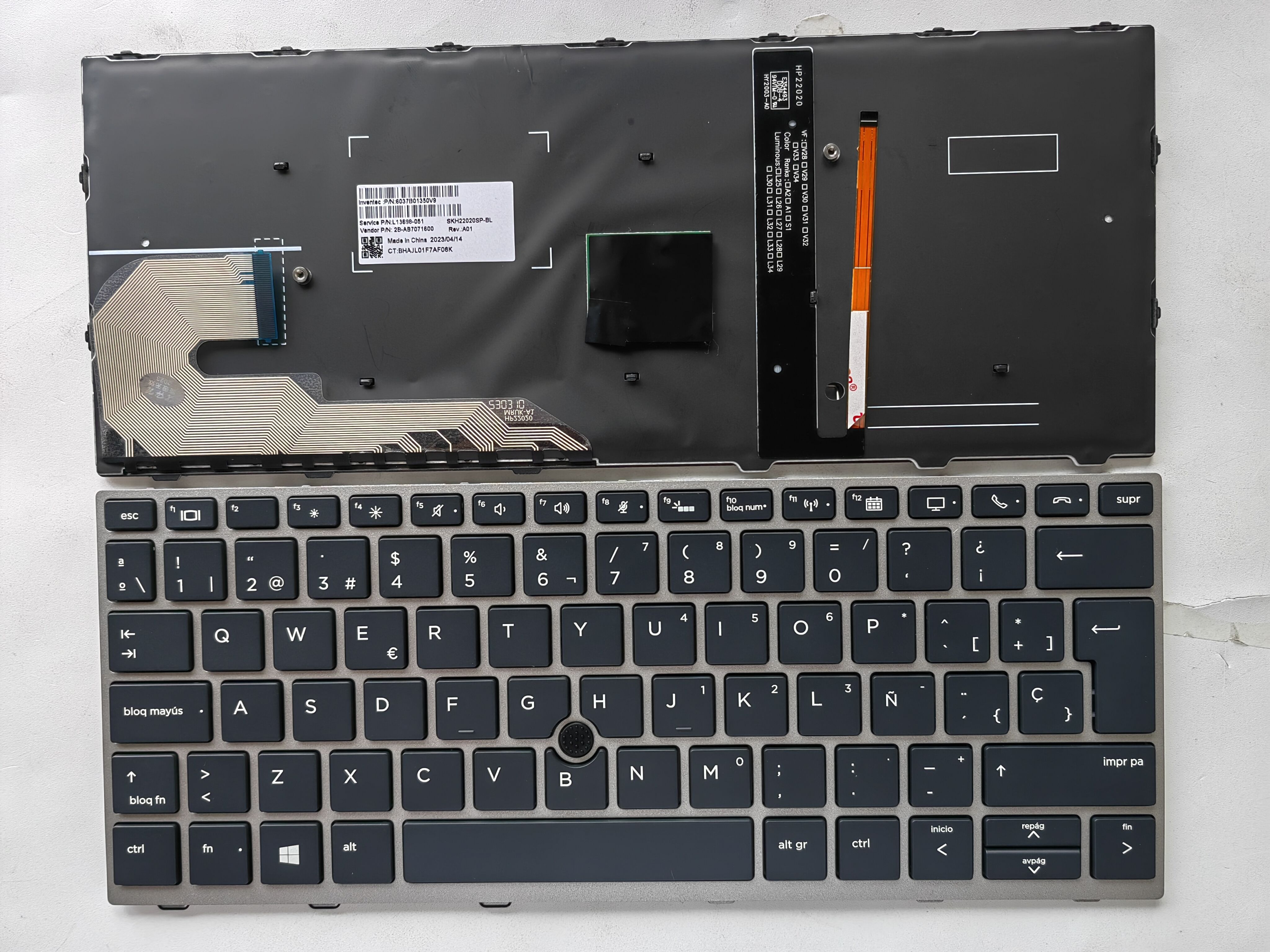 Picture of New Replacement Laptop Keyboard For HP 830G5/830G6/735G3/836G5/730G5/730G6/835G5 SILVER FRAME BLACK With Point Backlit (OEM) SP Layout